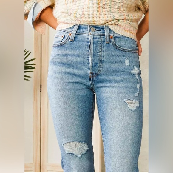 Levi’s Wedgie Straight Stretch Jean Size 28 - Picture 4 of 13